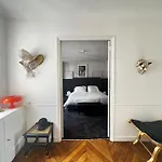 Amazing Flat Sénat